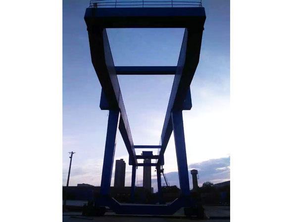 集裝箱門(mén)式起重機
